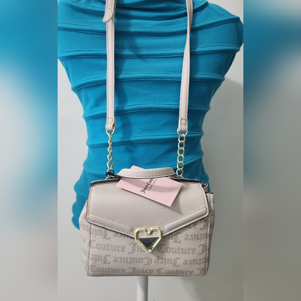 Juicy Couture Beige Cream Heart Flap Crossbody Adjustabke Strap